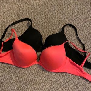 Victoria secrets push up bras